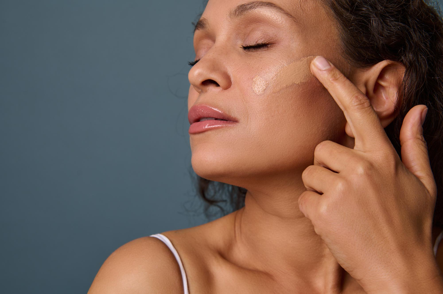 12 Bases Para Pele Seca: Escolha a Sua Favorita